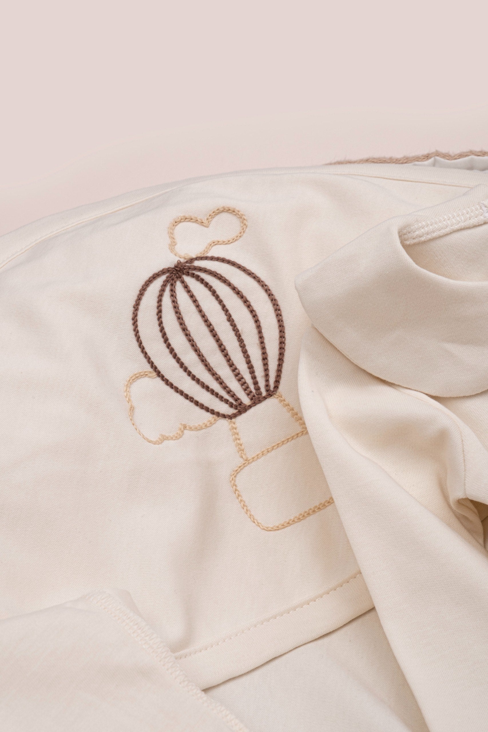 Hot Air Balloon Embroidery  10-piece set - Cream