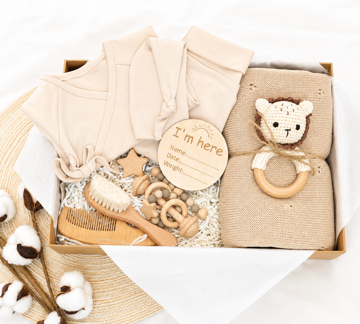 Natural baby gift box.